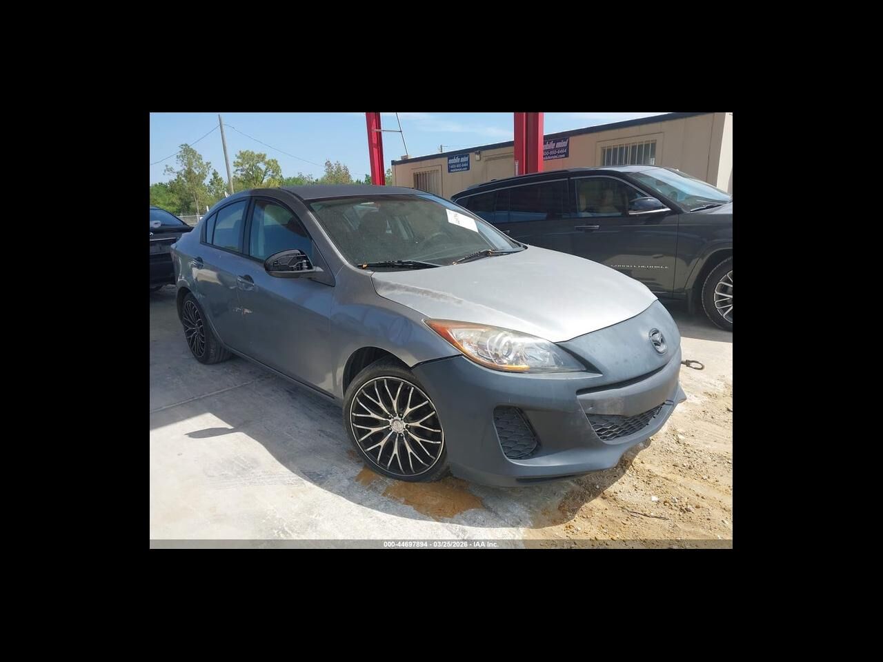 2012 MAZDA Mazda3