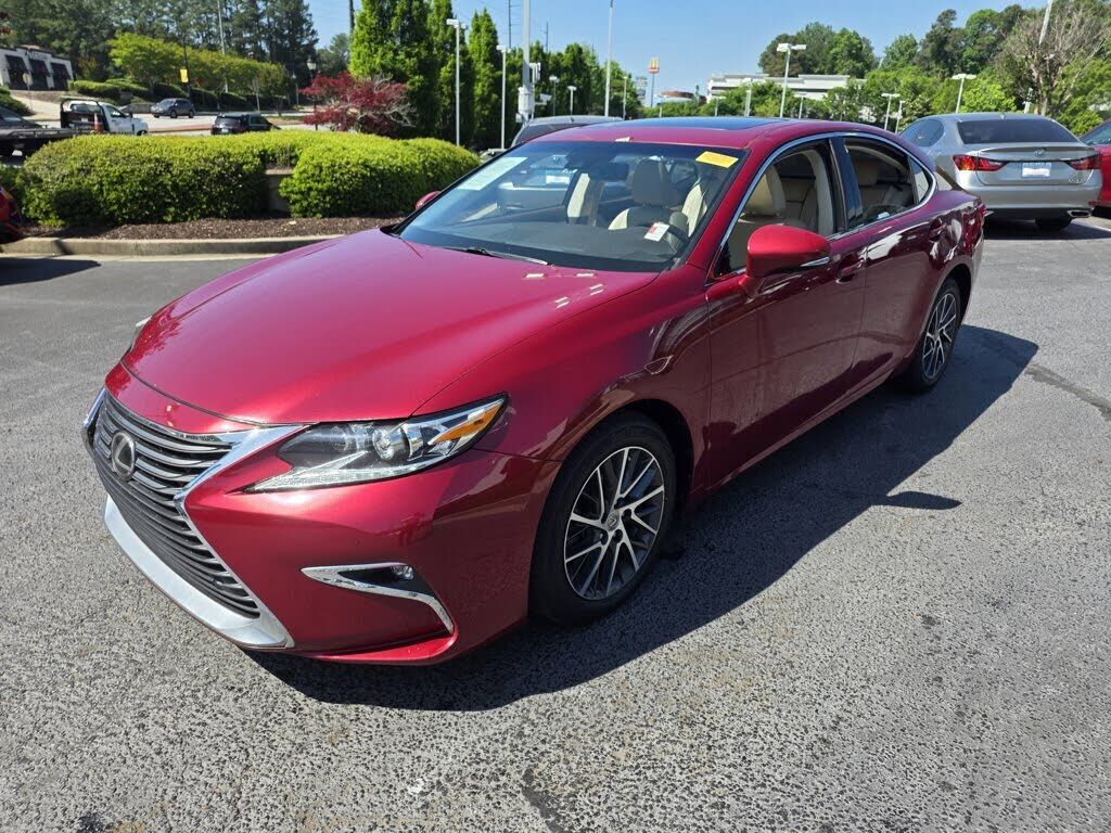 2016 LEXUS ES
