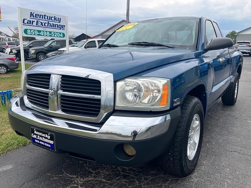 2005 DODGE Dakota