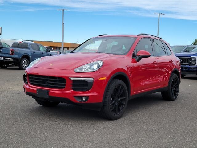 2016 PORSCHE Cayenne