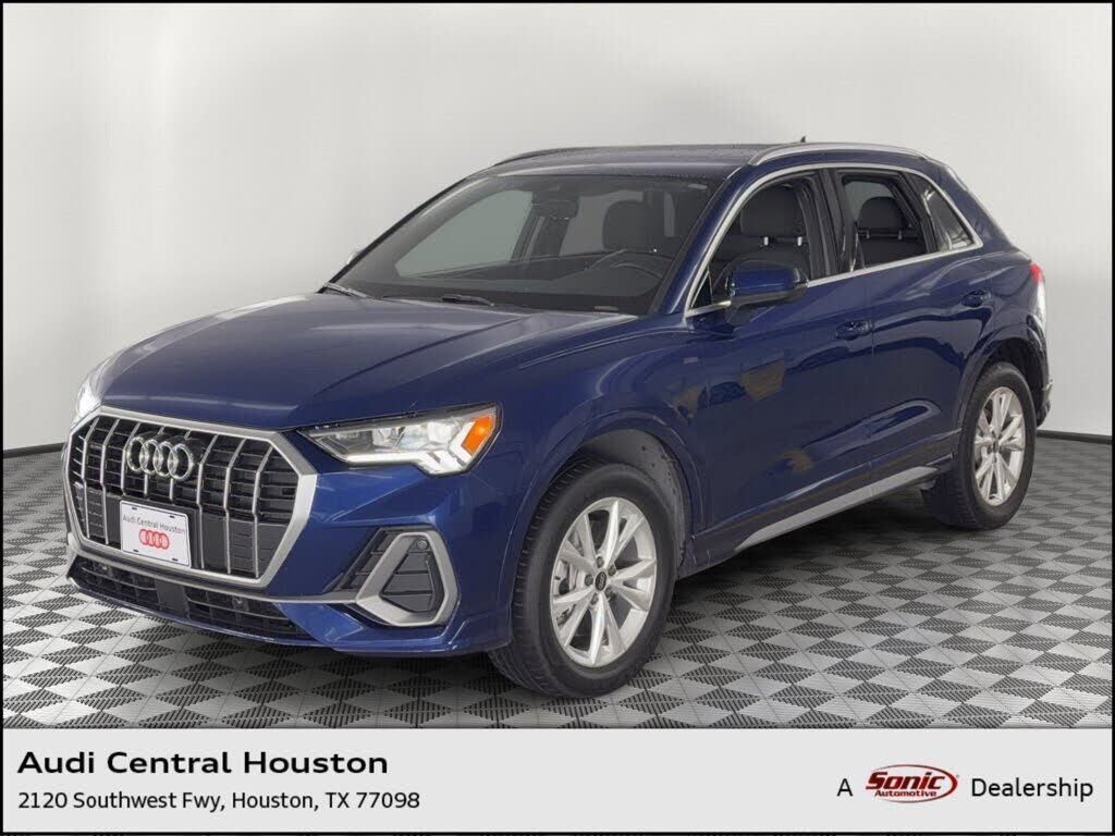2023 AUDI Q3