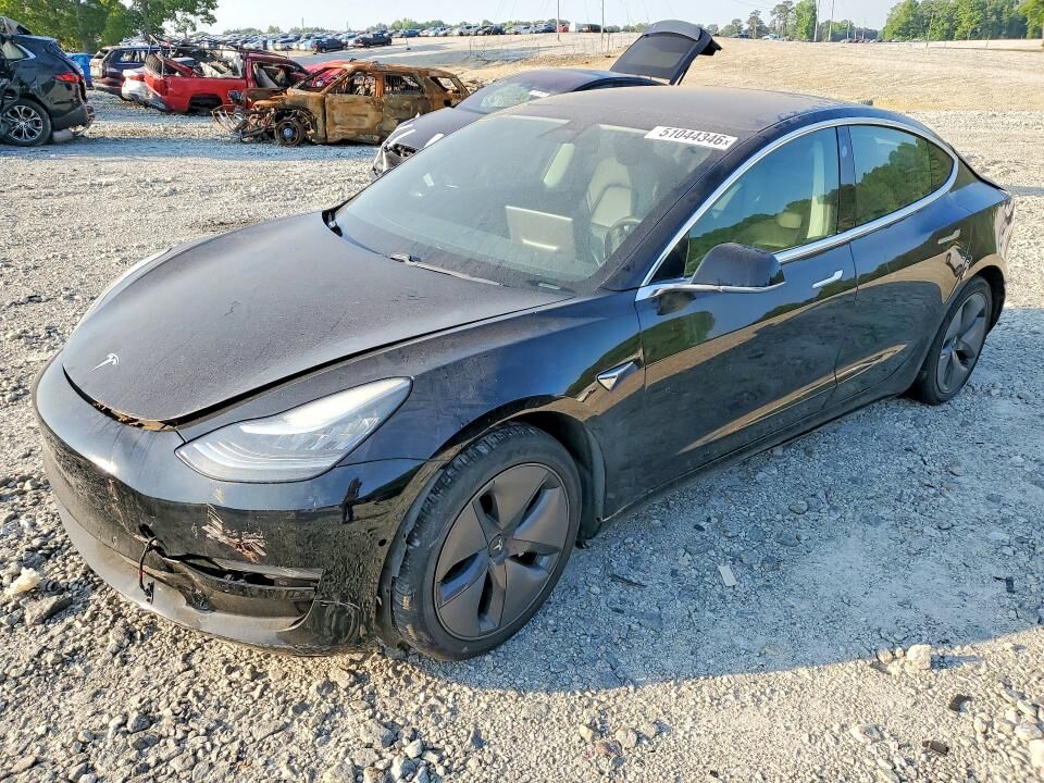 2019 TESLA Model 3