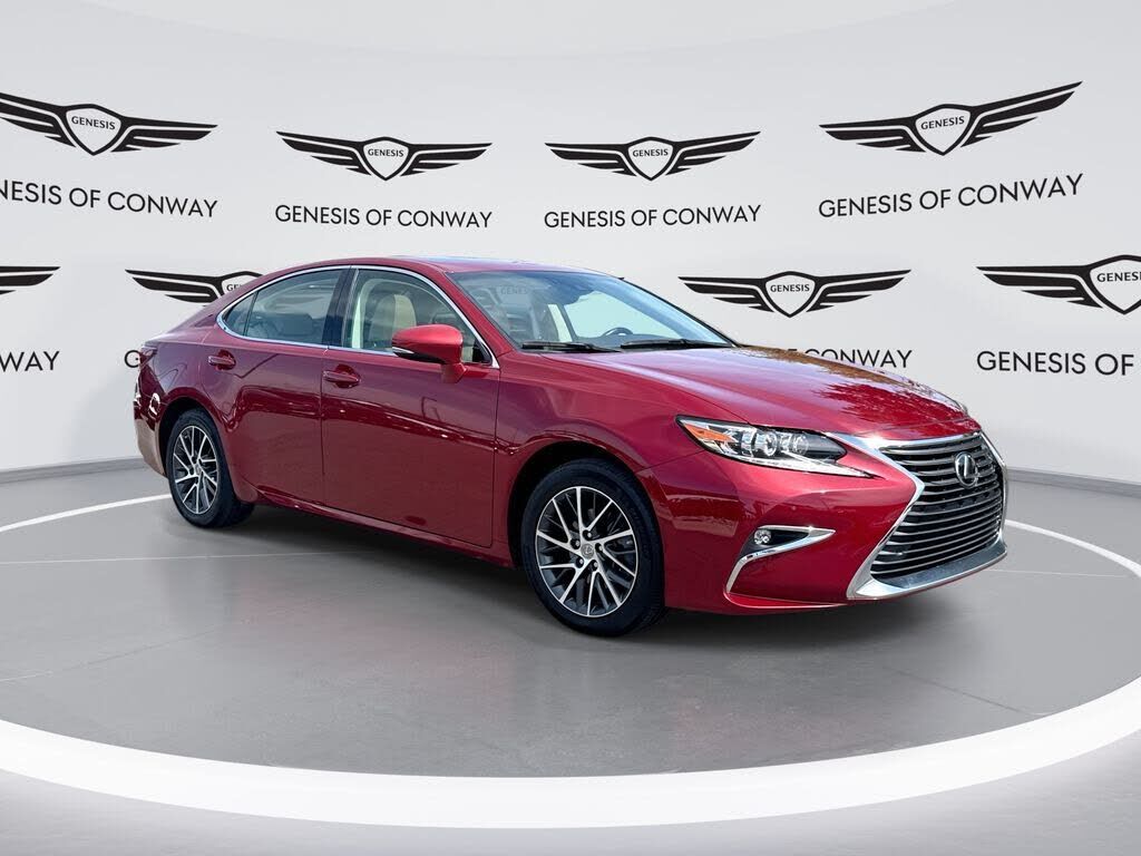 2018 LEXUS ES