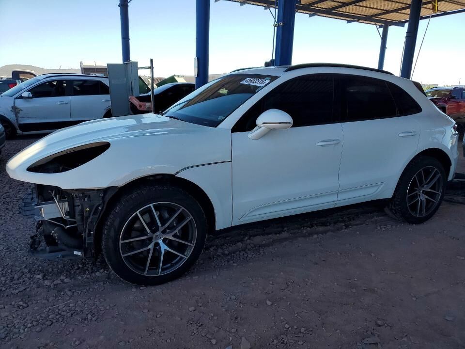 2022 PORSCHE Macan