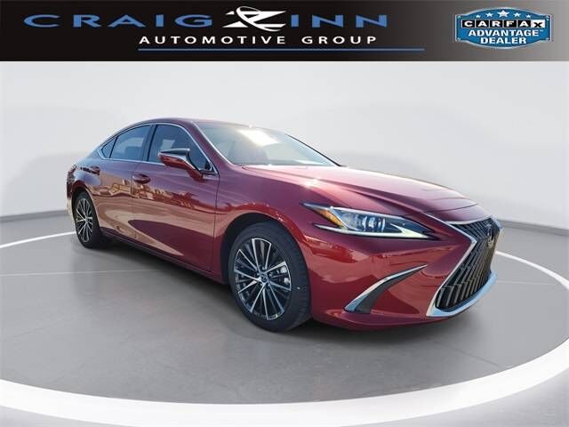 2025 LEXUS ES