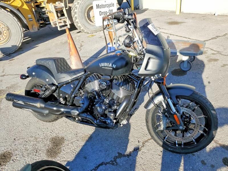 2024 INDIAN MOTORCYCLE Sport Chief