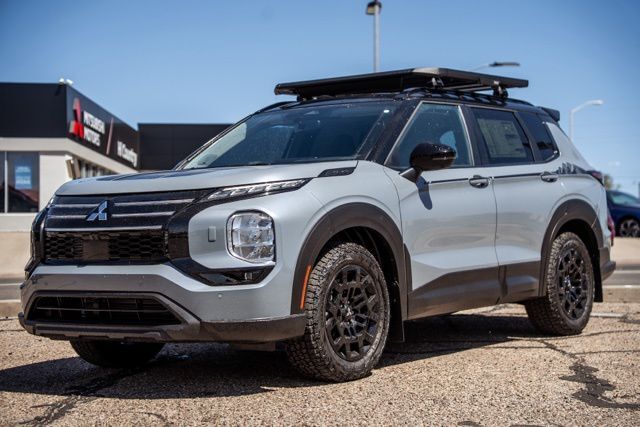 2026 MITSUBISHI Outlander