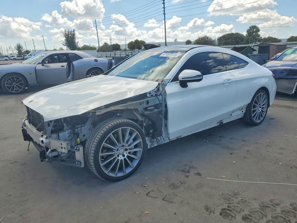 2017 MERCEDES-BENZ C-Class