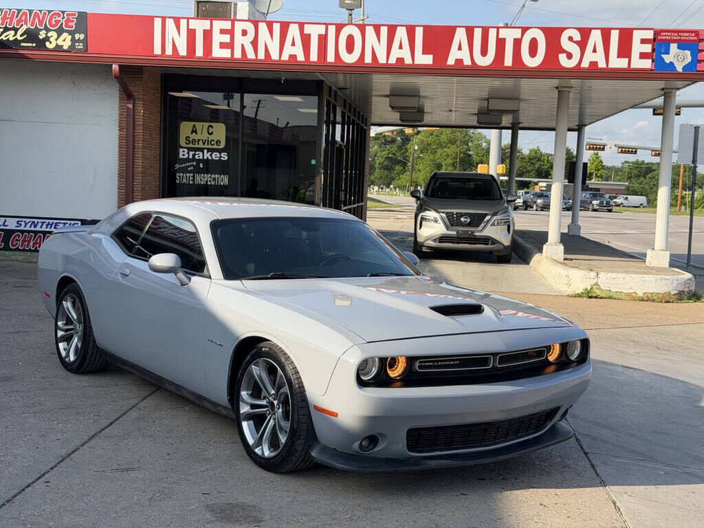 2022 DODGE Challenger