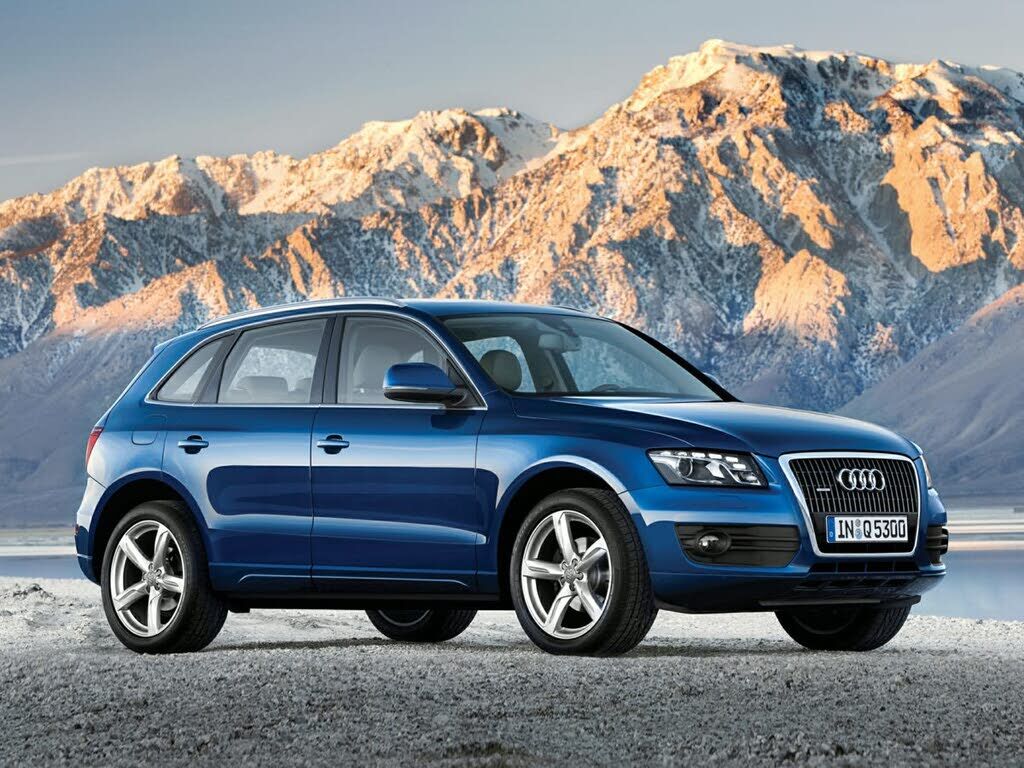 2011 AUDI Q5
