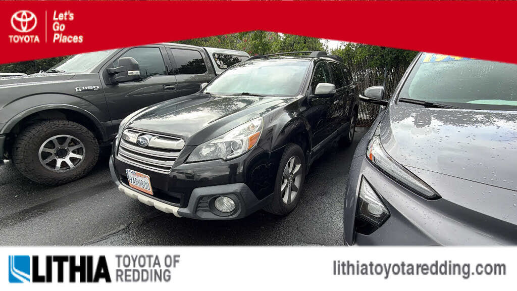 2013 SUBARU Outback