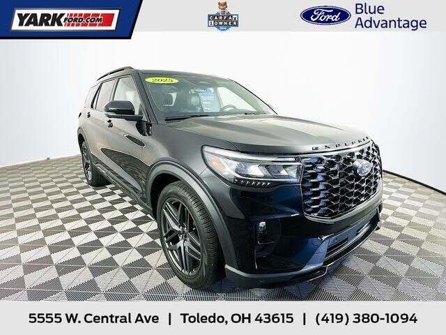 2025 FORD Explorer