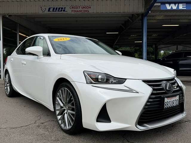 2017 LEXUS IS
