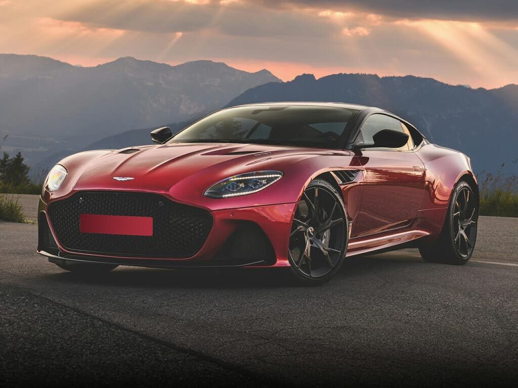 2022 ASTON MARTIN DBS