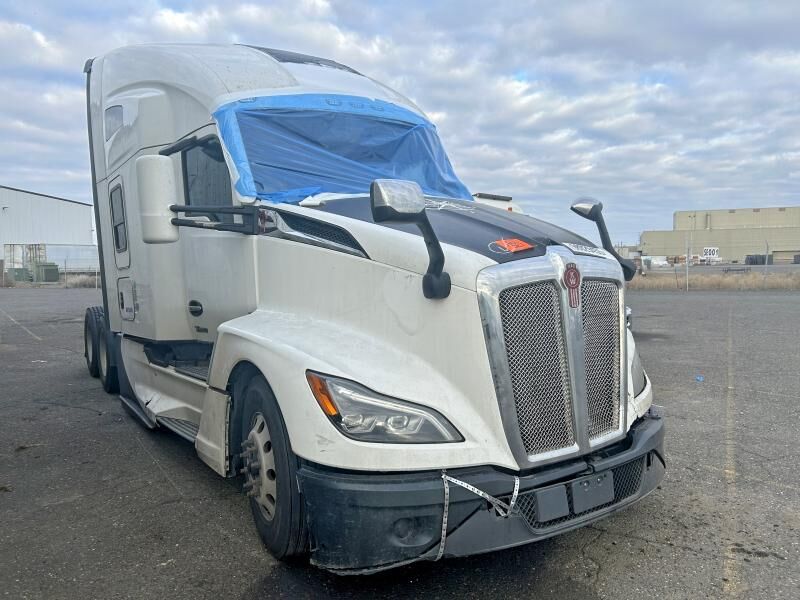 2022 KENWORTH T680
