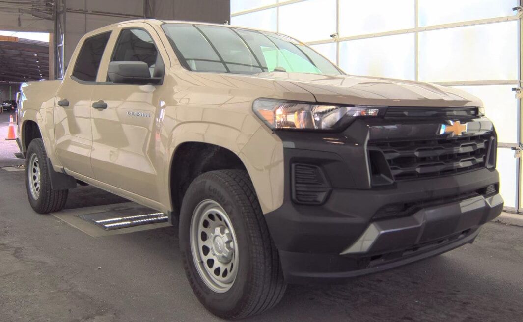 2023 CHEVROLET Colorado