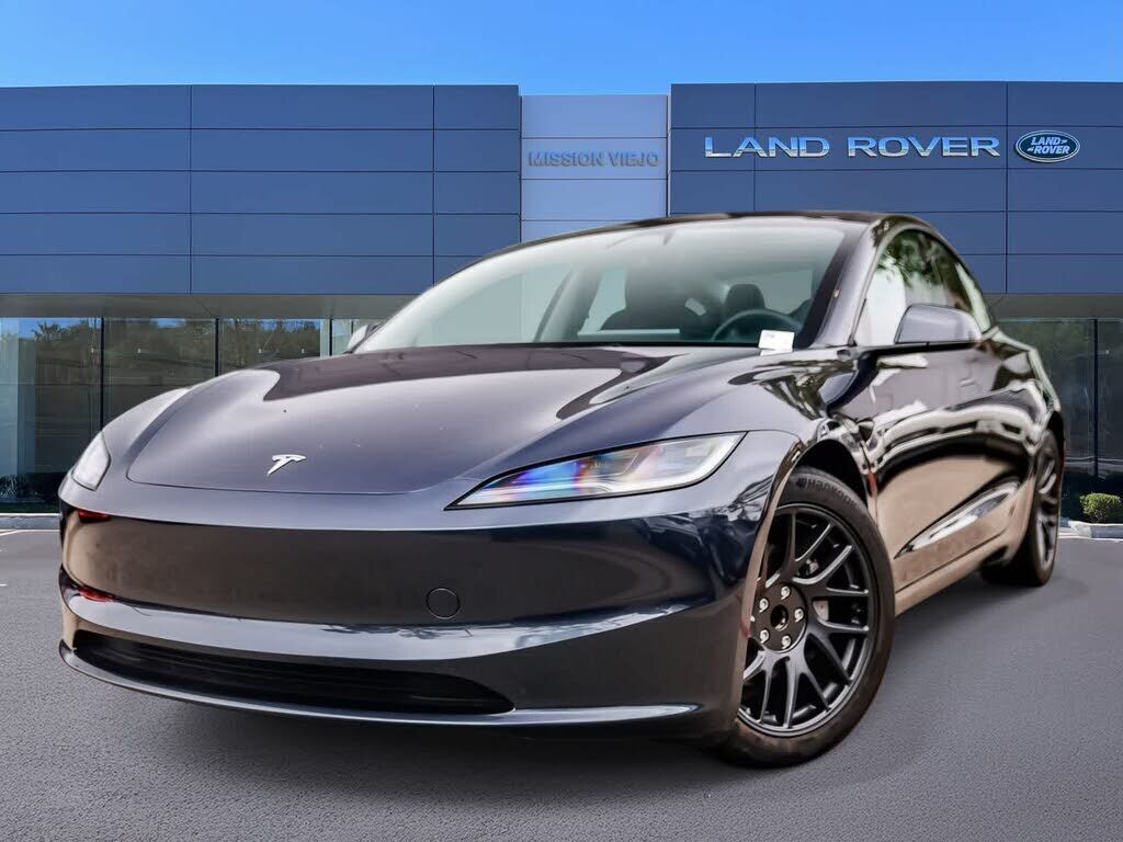 2024 TESLA Model 3
