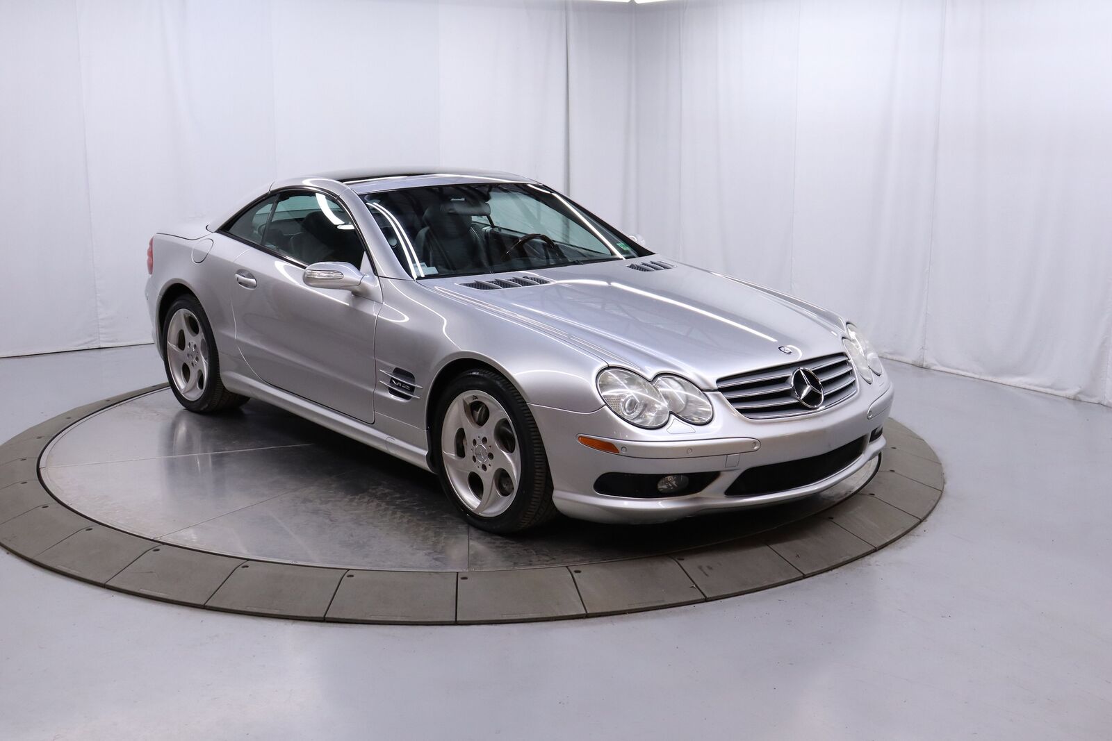 2004 MERCEDES-BENZ SL-Class