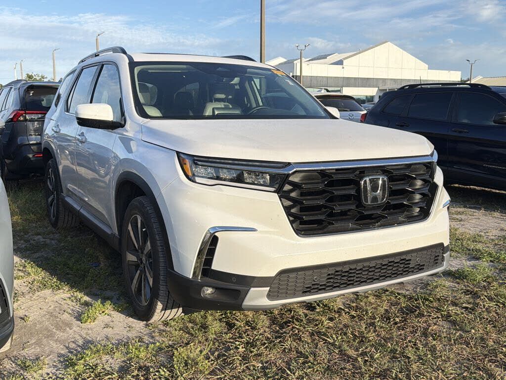 2023 HONDA Pilot