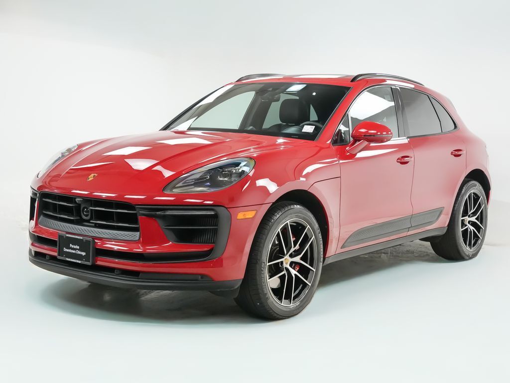 2025 PORSCHE Macan