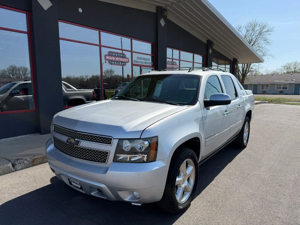 2012 CHEVROLET Avalanche