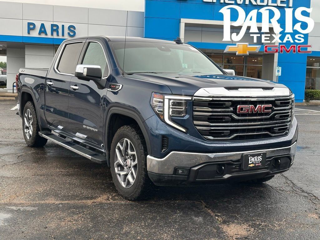 2023 GMC Sierra