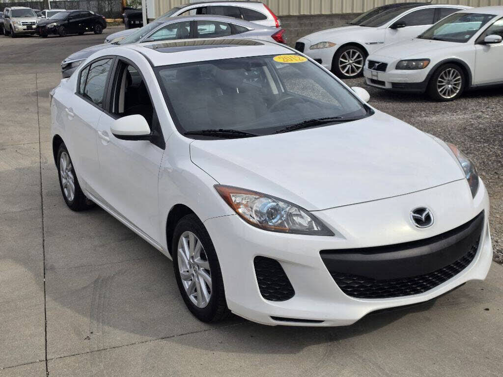 2012 MAZDA Mazda3