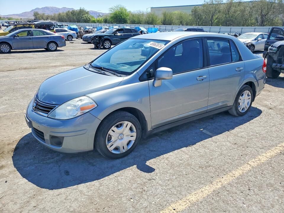 2010 NISSAN Versa