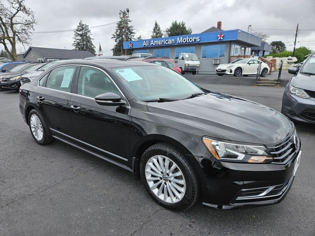 2016 VOLKSWAGEN Passat