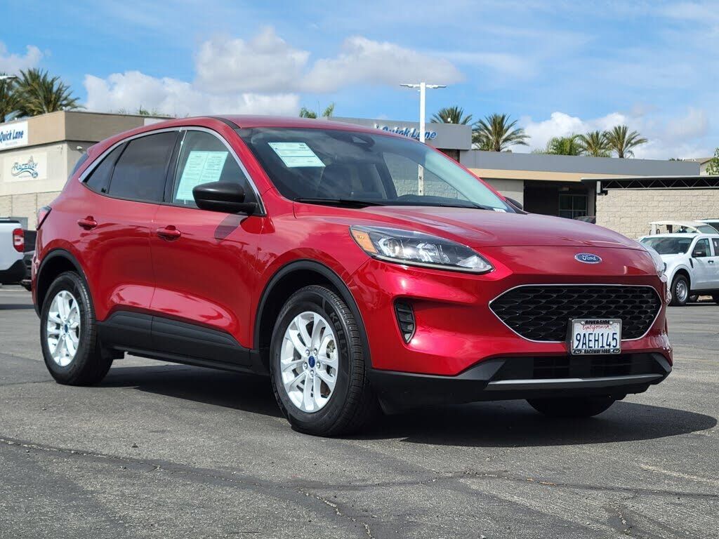 2022 FORD Escape