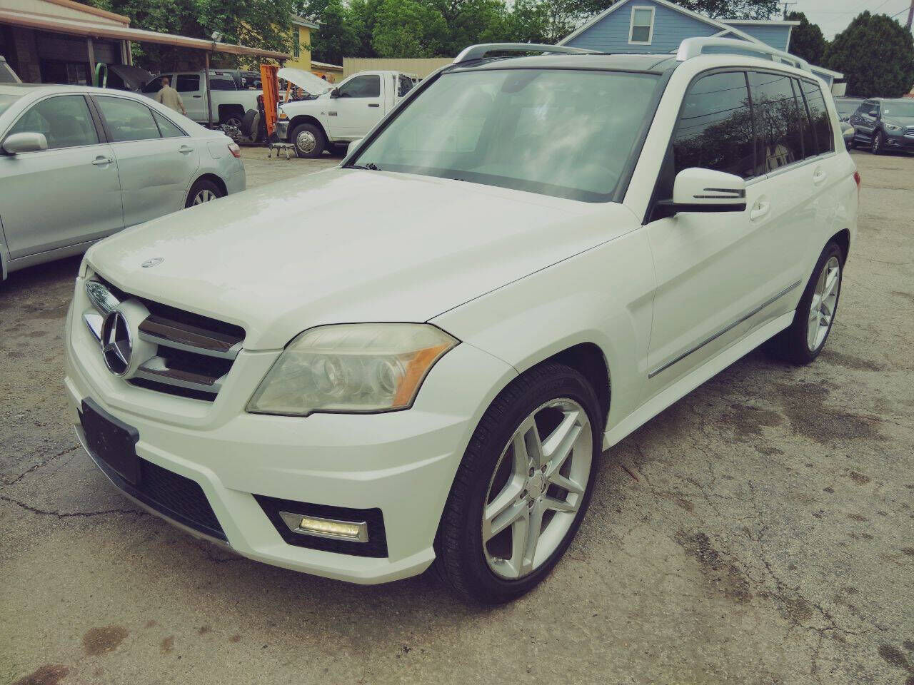 2011 MERCEDES-BENZ GLK-Class