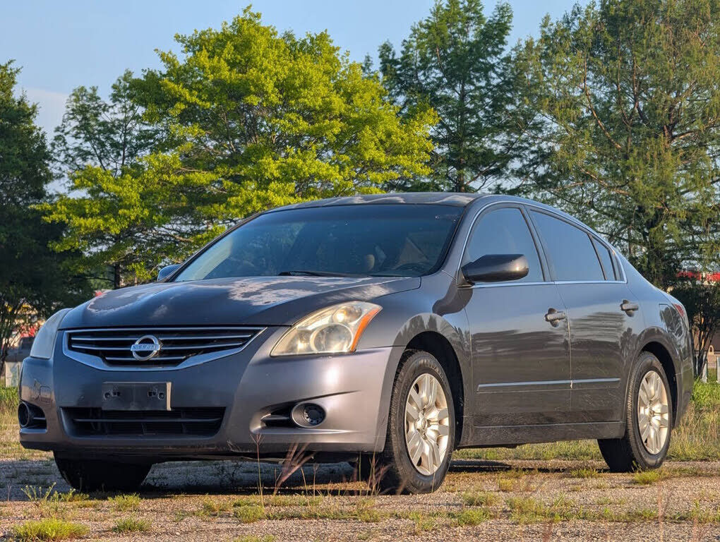 2010 NISSAN Altima