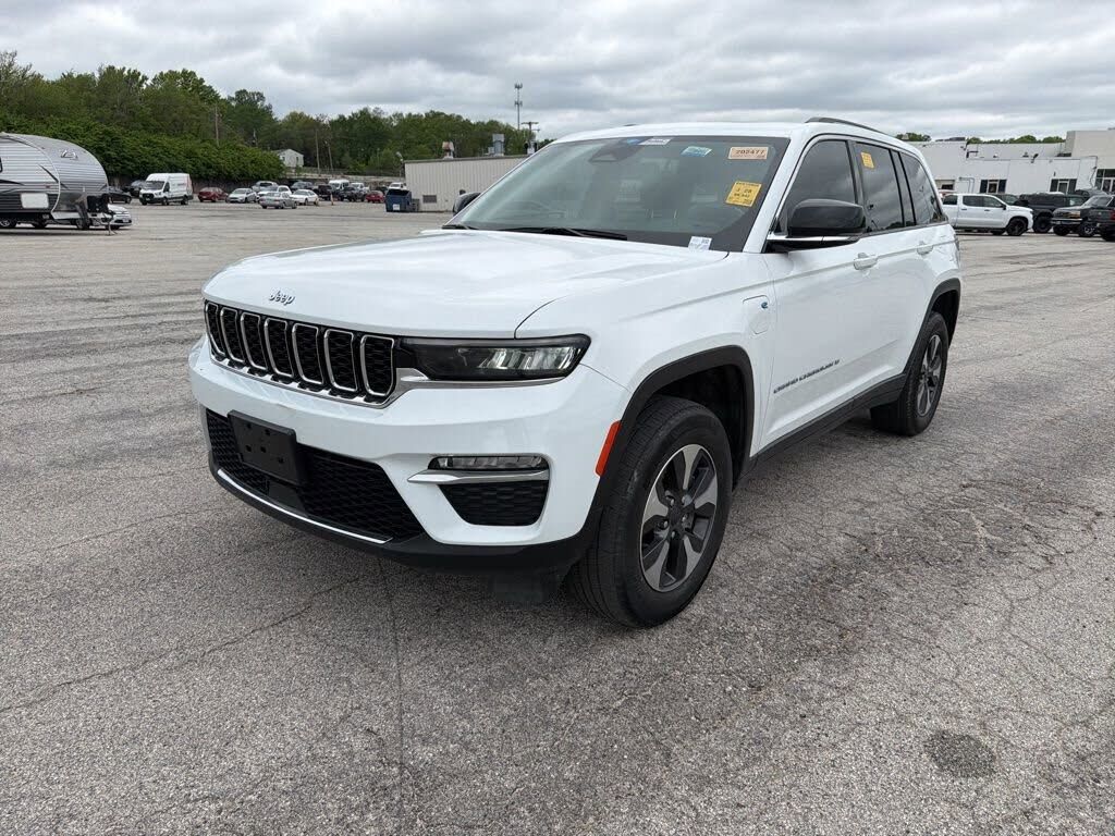 2022 JEEP Grand Cherokee