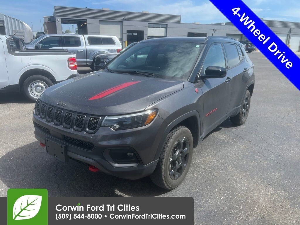 2023 JEEP Compass