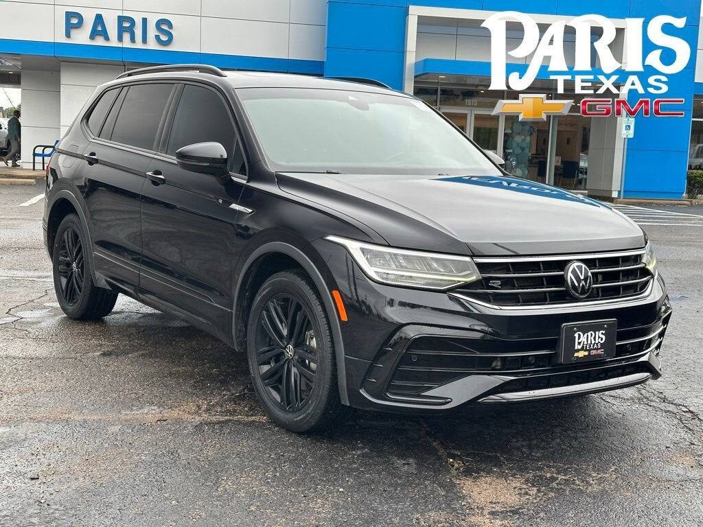 2022 VOLKSWAGEN Tiguan