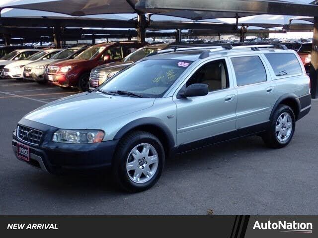 2005 VOLVO XC70