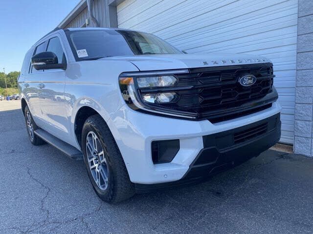 2025 FORD Expedition