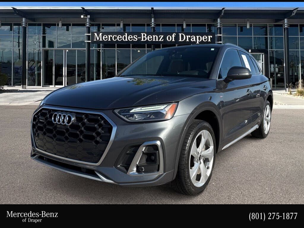 2022 AUDI Q5
