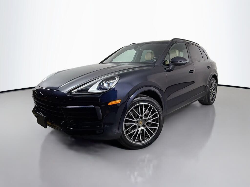 2022 PORSCHE Cayenne