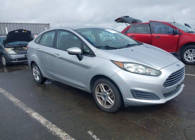 2017 FORD Fiesta