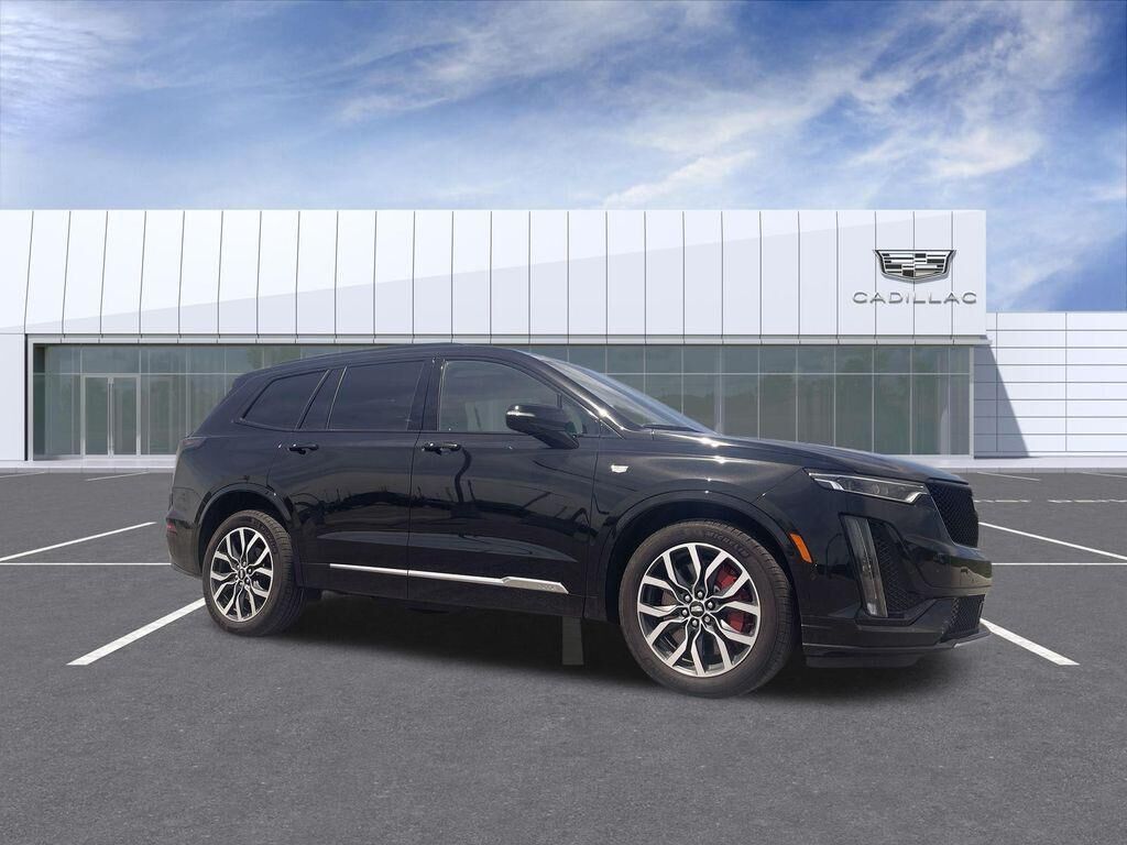2025 CADILLAC XT6