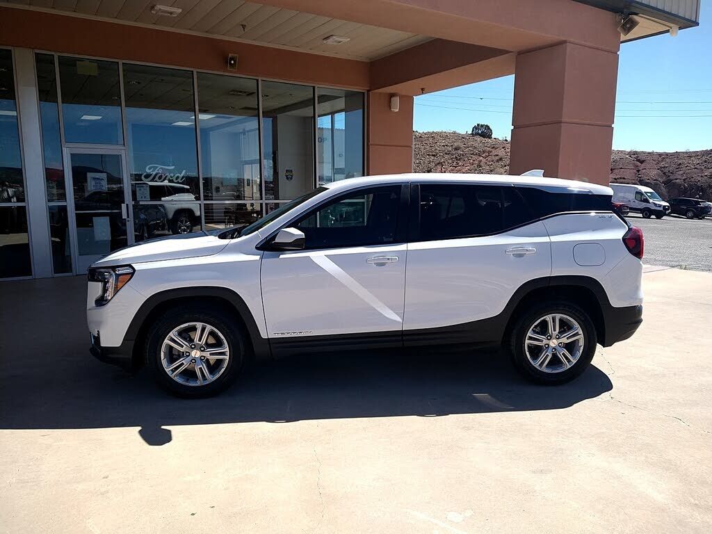 2024 GMC Terrain