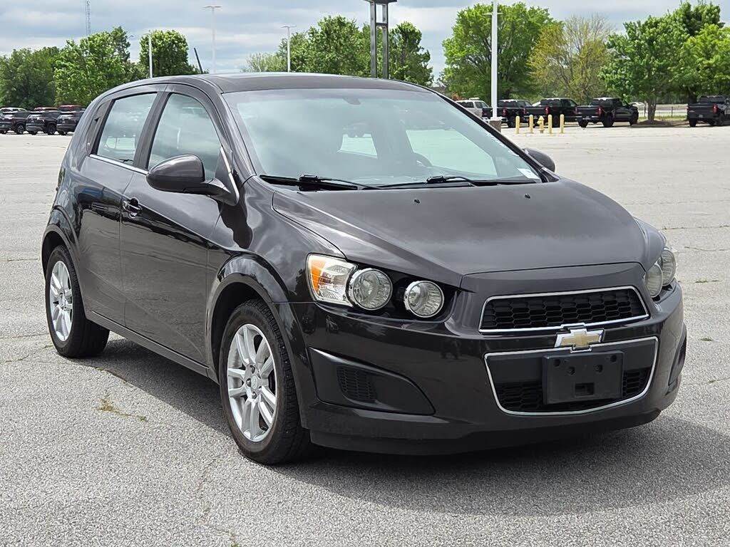 2015 CHEVROLET Sonic