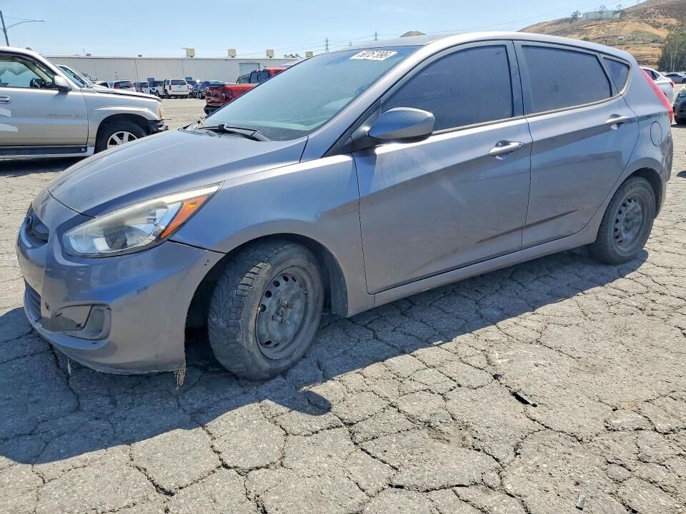 2016 HYUNDAI Accent