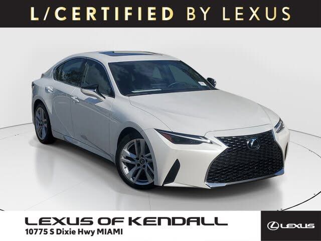 2023 LEXUS IS