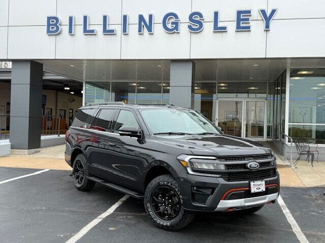 2022 FORD Expedition