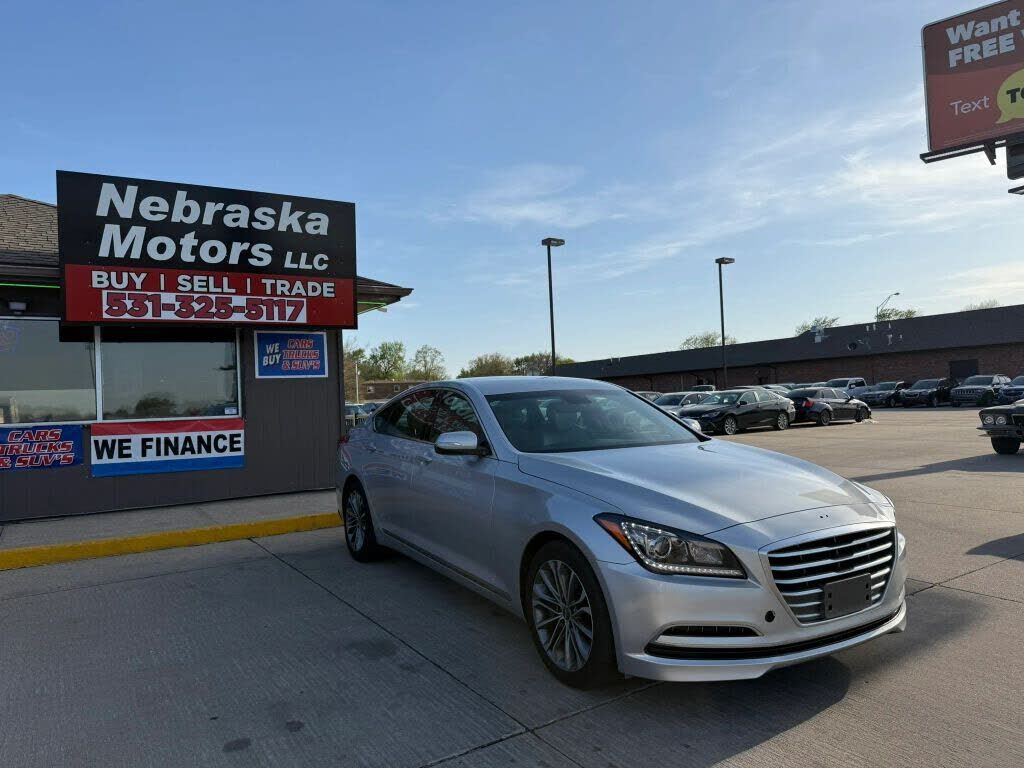 2016 HYUNDAI Genesis