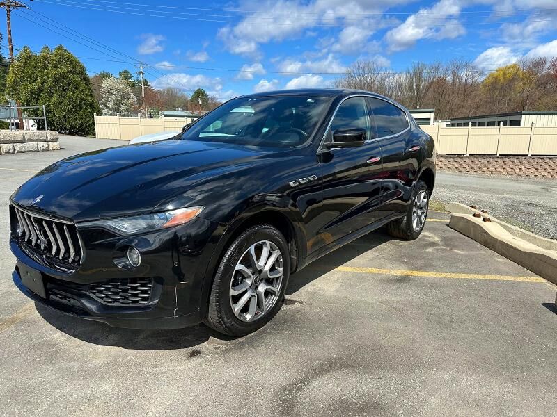 2020 MASERATI Levante
