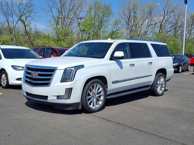 2019 CADILLAC Escalade ESV