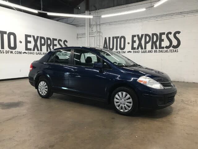 2010 NISSAN Versa
